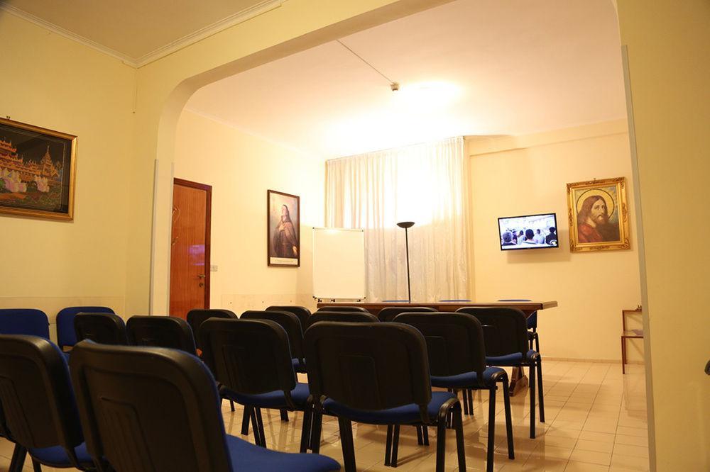 Casa Piccole Ancelle Di Cristo Re Otel Roma Dış mekan fotoğraf